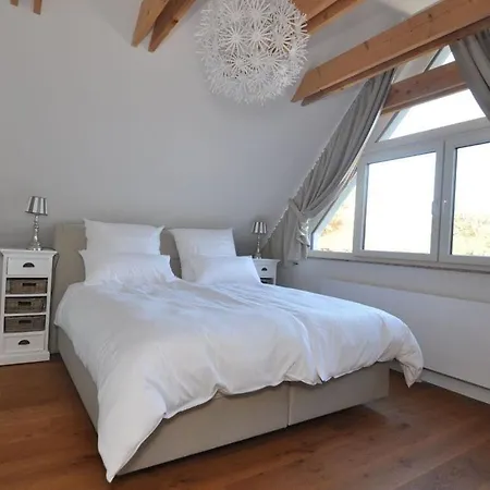 House Dune Forest B *